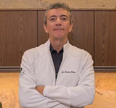 Dr. Leandro Oliveira